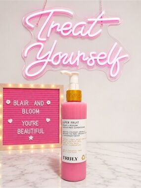 Truly Beauty Super Fruit Repair & Restore Sulfate Free Conditioner-DISCONTINUED